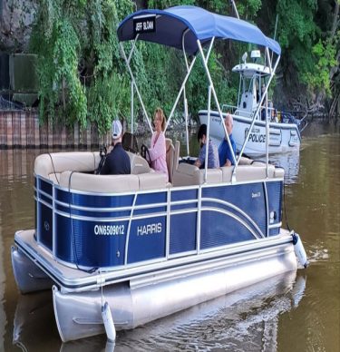 Harris Customer Makes Boating Accessible